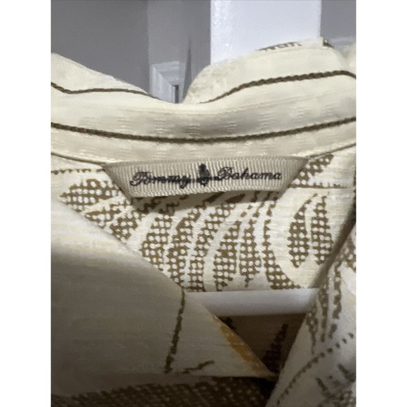 Tommy Bahama Short Sleeve Button Textured Silk Shirt Men's M Yellow Floral - Picture 2 of 6